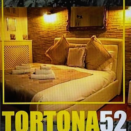 Bed and Breakfast Bb Tortona Мілан Екстер'єр фото